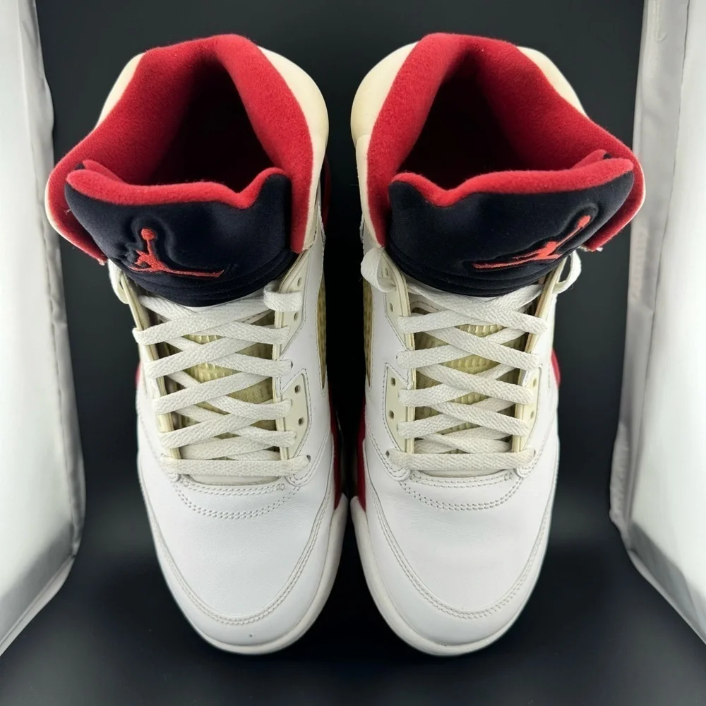 Jordan 5 Retro Sneaker Size 11 Men